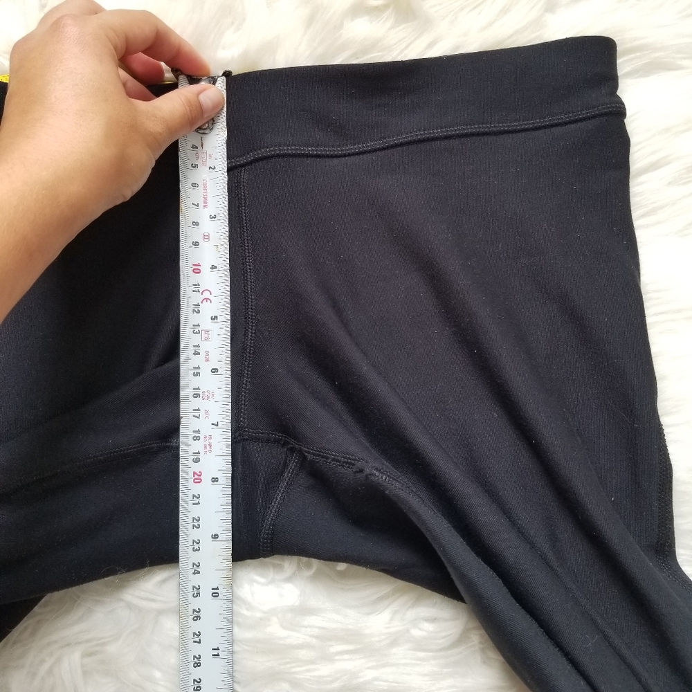 Nike Livestrong Dri Fit Capris Medium - Picture 8 of 12